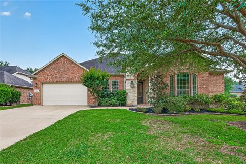 Photo of 32607 Wingfoot Circle, Fulshear, TX 77441 (MLS # 70518739)
