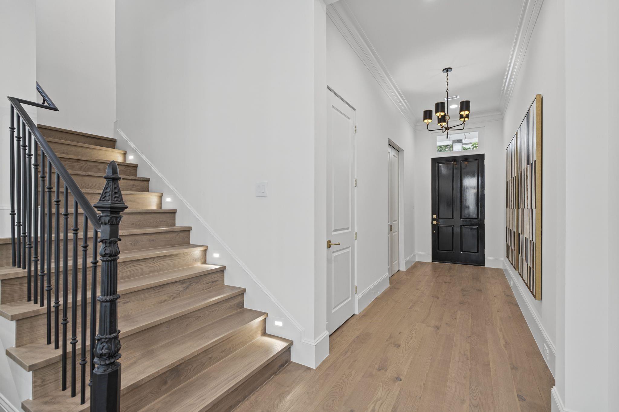 25 Wentworth Gate Path