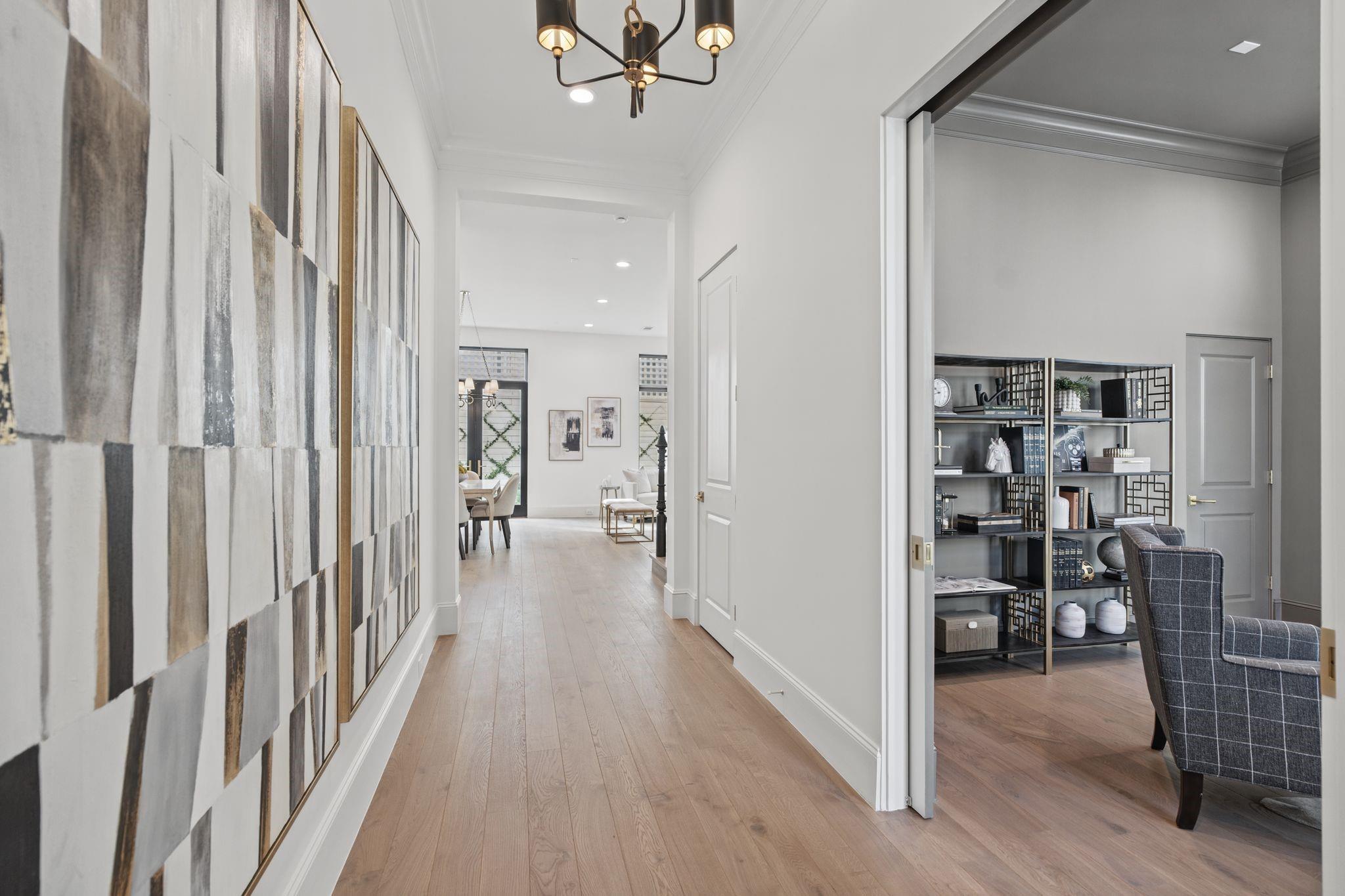 25 Wentworth Gate Path