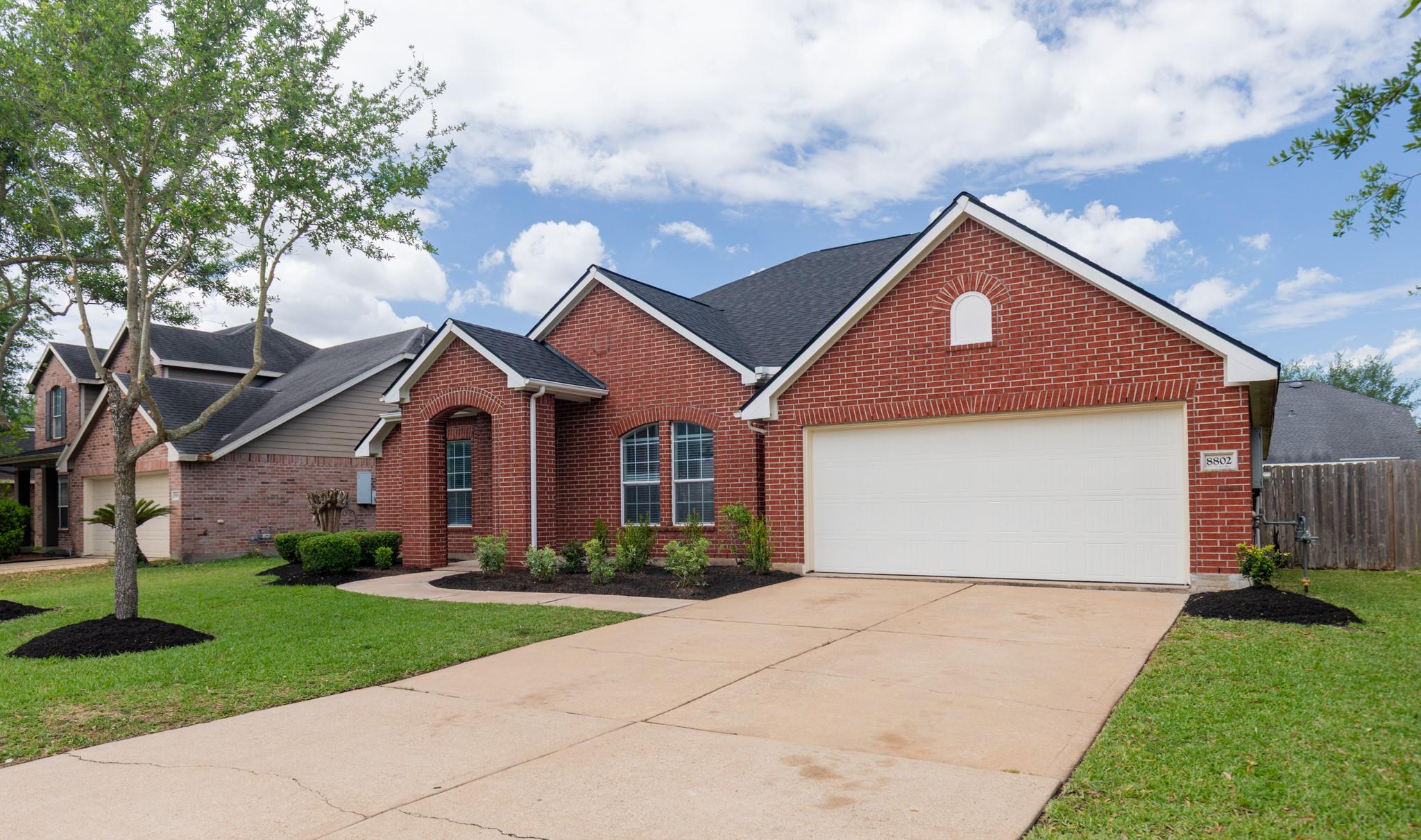 8802 Rocky Knoll Lane