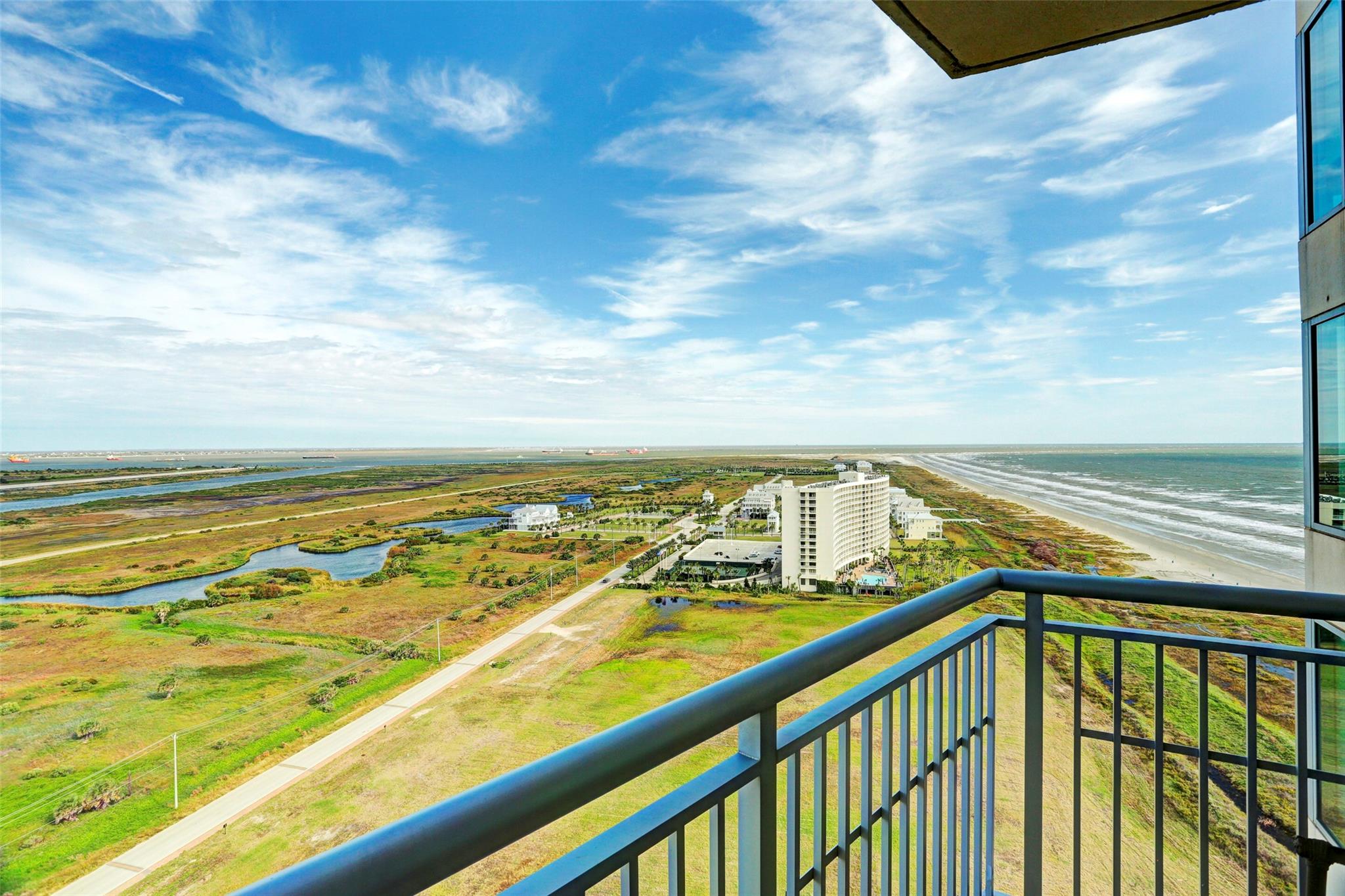 801 E Beach Drive BC1900