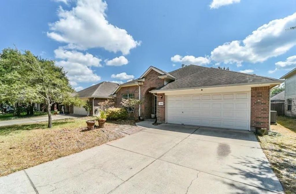 Photo of 22868 Lantern Hills Drive, Kingwood, TX 77339 (MLS # 73184431)