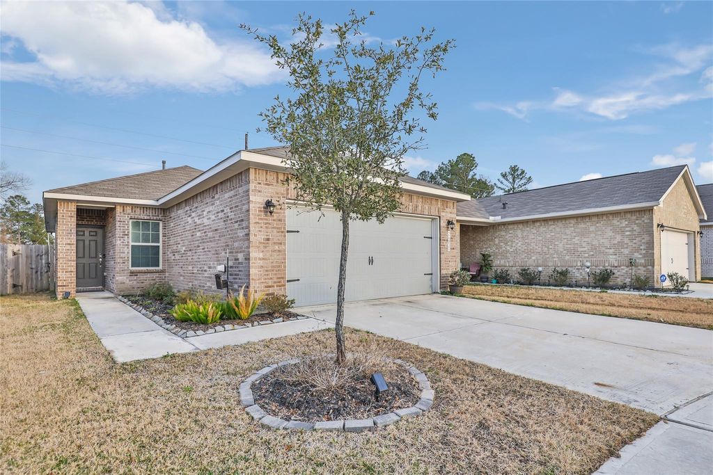 Photo of 24830 Russet Bluff Trail, Huffman, TX 77336 (MLS # 2930041)