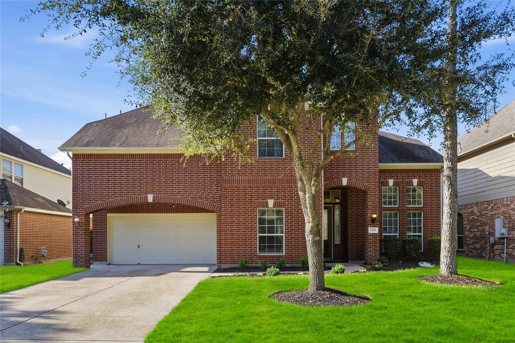 2526 Crystal Shore Drive
