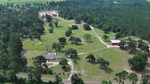 Photo of 6099 Fm 227 W, Grapeland, TX 75844 (MLS # 20956129)