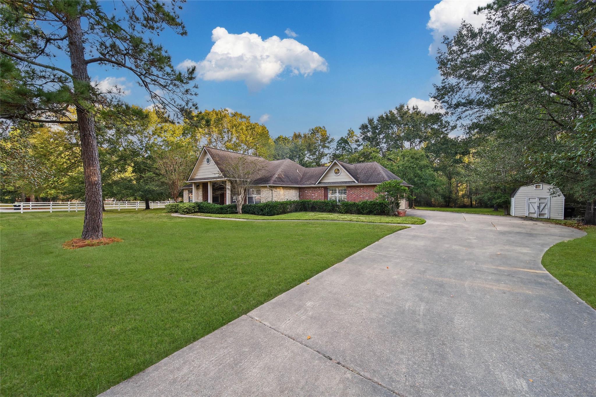 12026 Red Oak Court