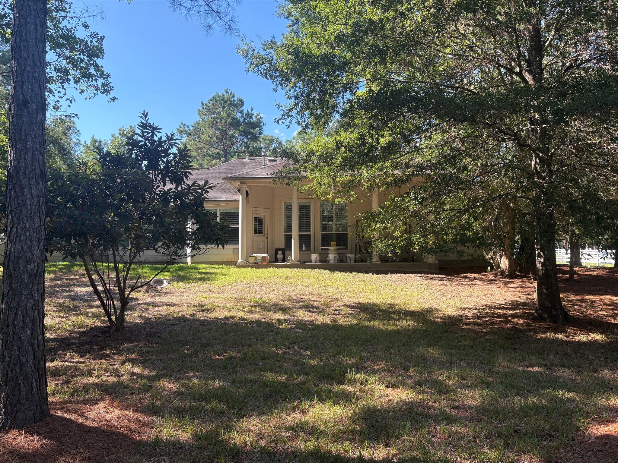 12026 Red Oak Court