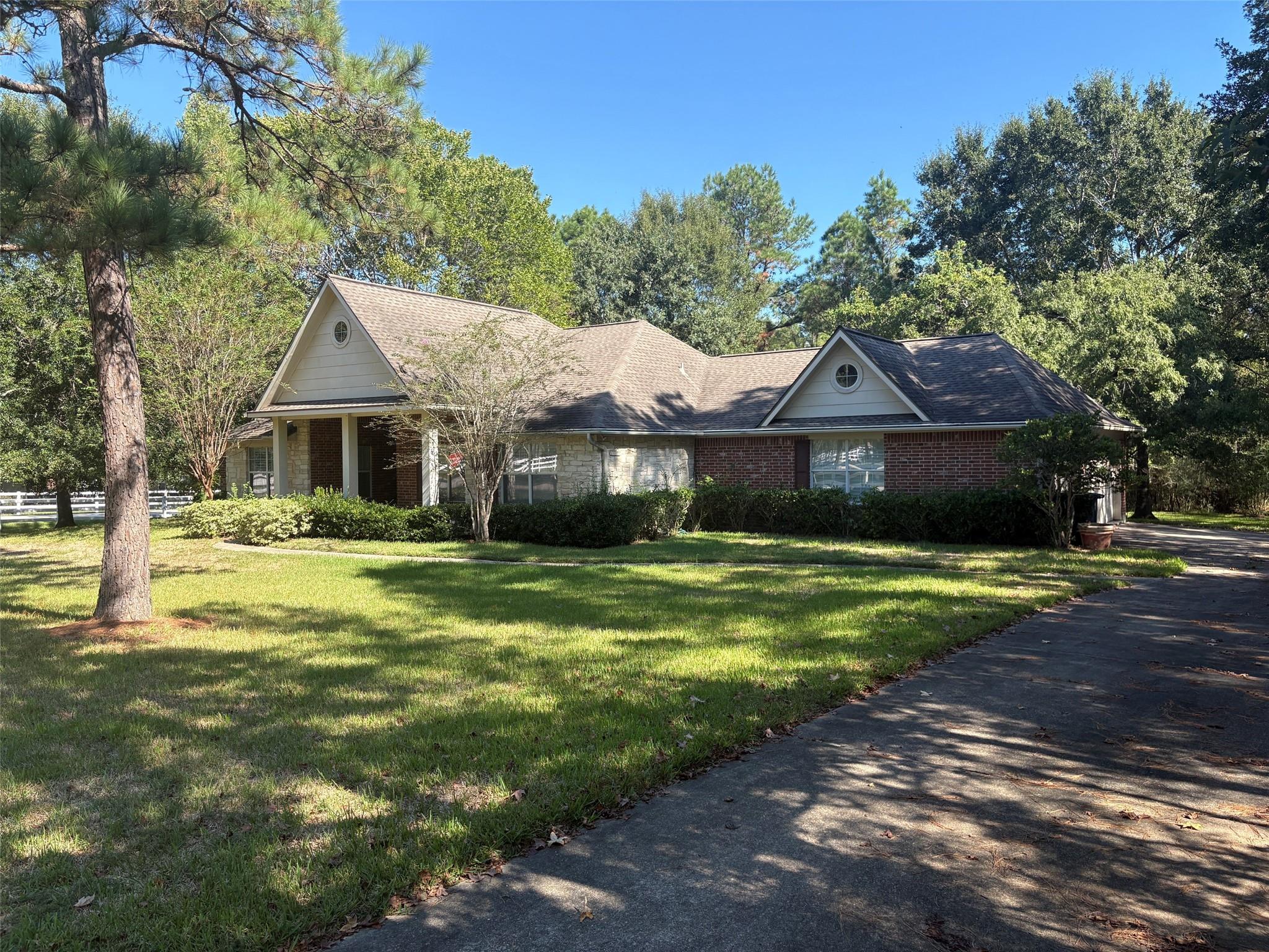 12026 Red Oak Court