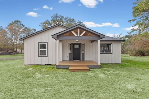 Homes For Sale - 2357 Neyland Road<br/> Hardin County, Silsbee, TX 77656