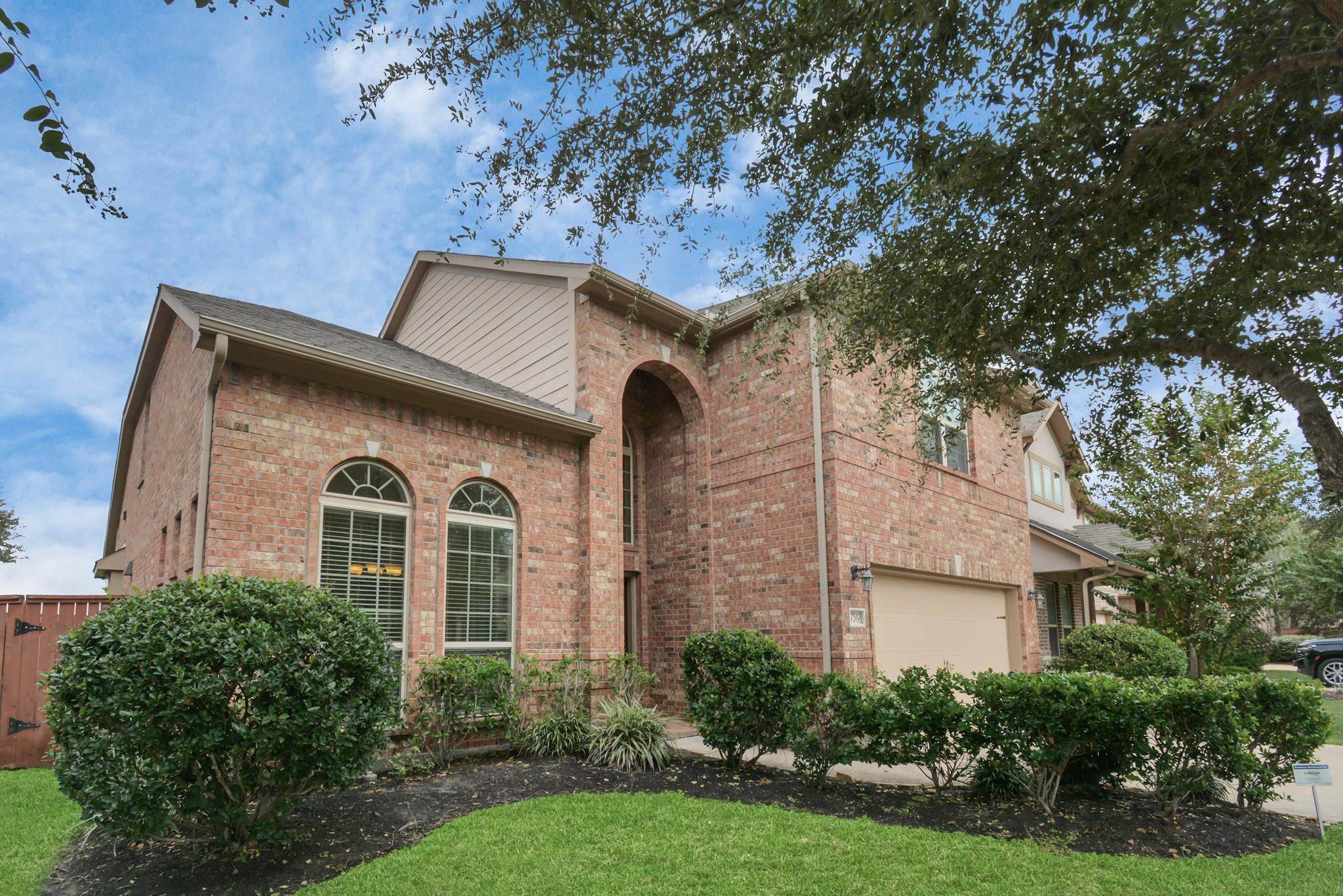 17510 Woodfalls Lane