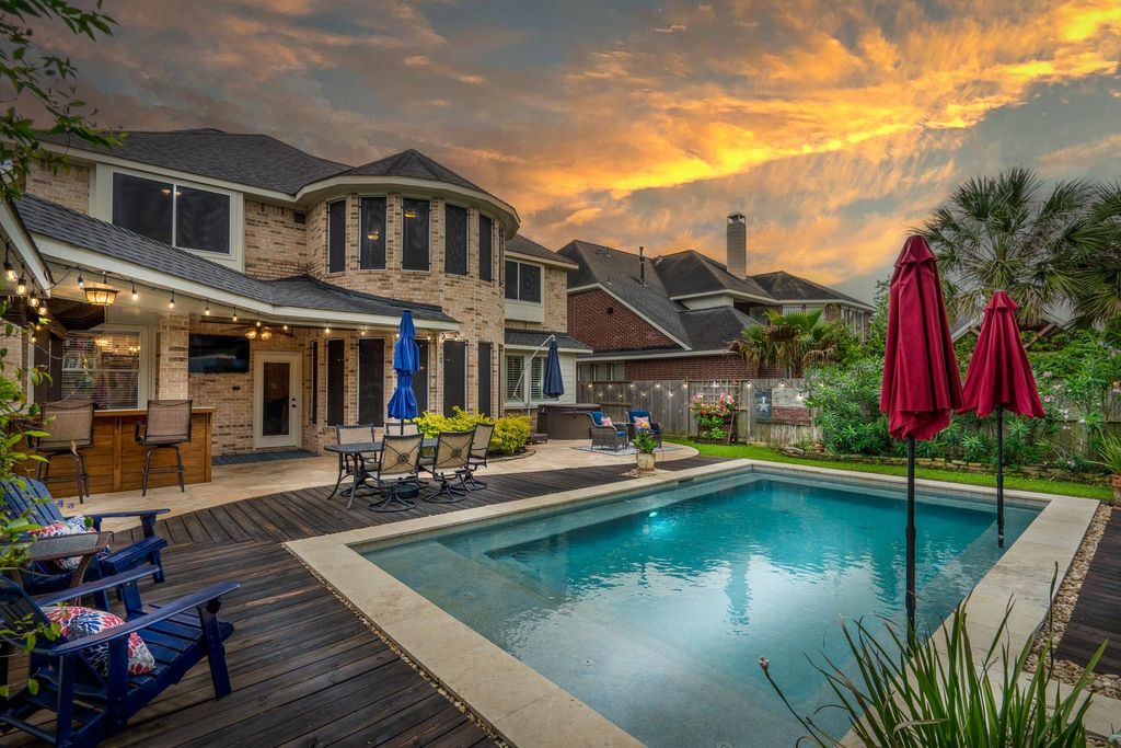 Photo of 10411 Harnwell Crossing Drive, Spring, TX 77379 (MLS # 52411390)