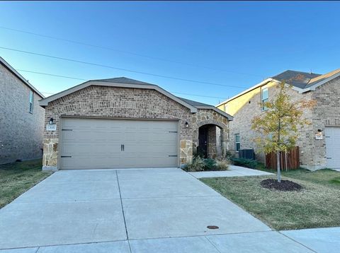 Photo of 333 Grenada Lake Drive, Princeton, TX 75407 (MLS # 38297746)
