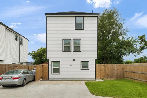 Multifamily For Sale - 6309 Sandra Street<br/> Harris County, Houston, TX 77028