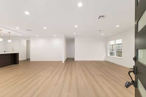 Tiny photo for 7414 Janak Drive, Houston, TX 77055 (MLS # 40032967)