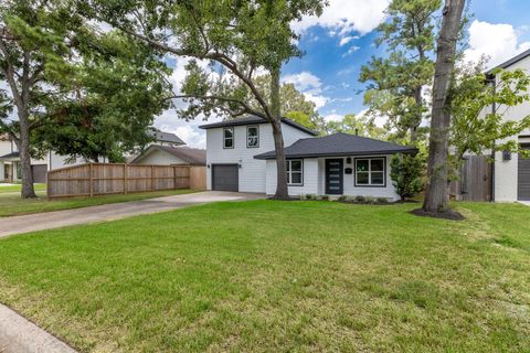 Tiny photo for 7414 Janak Drive, Houston, TX 77055 (MLS # 40032967)