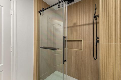 Tiny photo for 7414 Janak Drive, Houston, TX 77055 (MLS # 40032967)