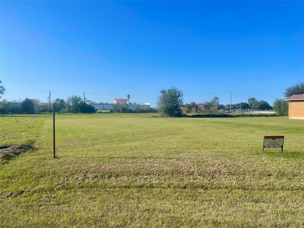 Photo of 0 Colonial Drive, Prairie View, TX 77445 (MLS # 67822848)