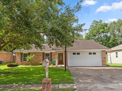 Photo of 2208 Gontier Drive, Bay City, TX 77414 (MLS # 26011860)