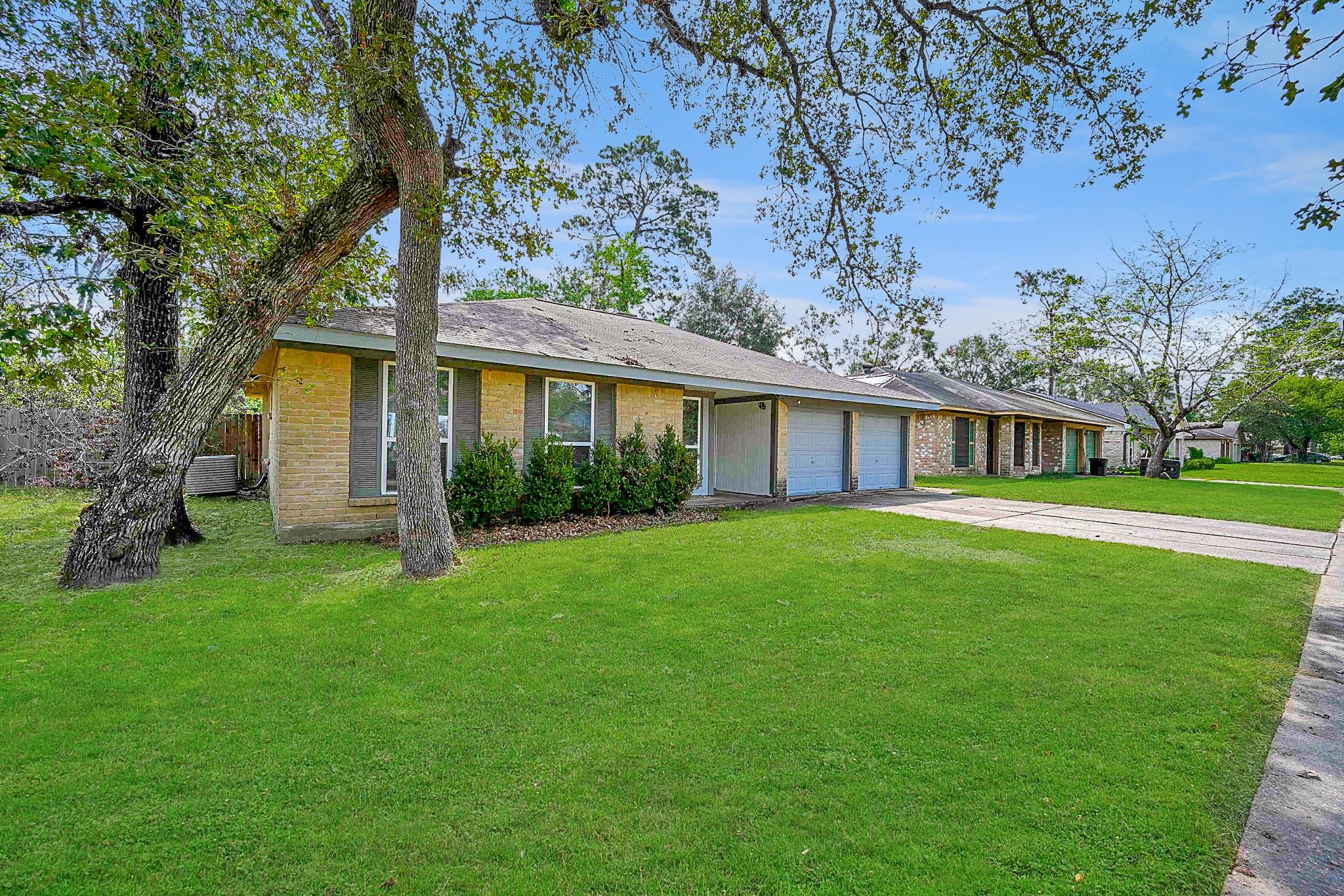 6634 Bridgegate Drive