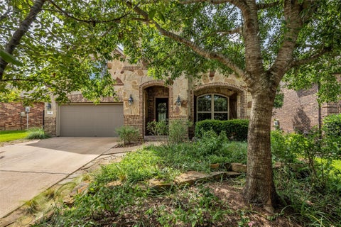 Photo of 43 Hearthshire Circle Circle, The Woodlands, TX 77354 (MLS # 68168496)