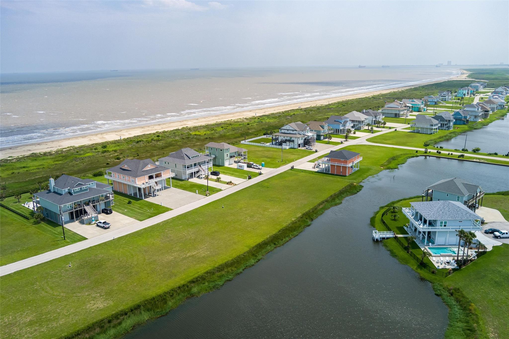 3829 Biscayne Beach Road
