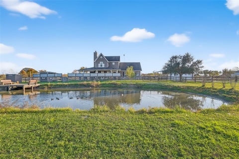 Homes For Sale - 912 County Road 340<br/> Angleton, TX 77515