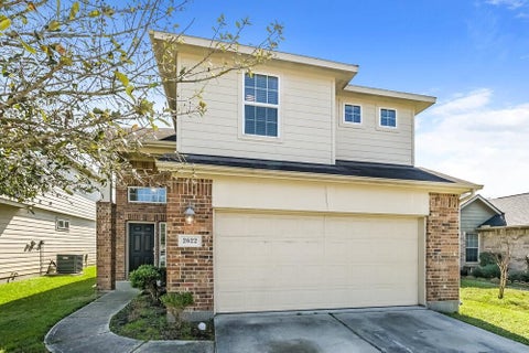 Homes For Rent - 2622 Mesquite Ridge Drive<br/> Houston, TX 77073