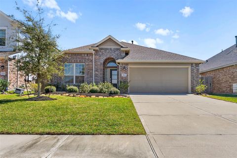 Photo of 19043 Pinewood Grove Trail, New Caney, TX 77357 (MLS # 88393945)