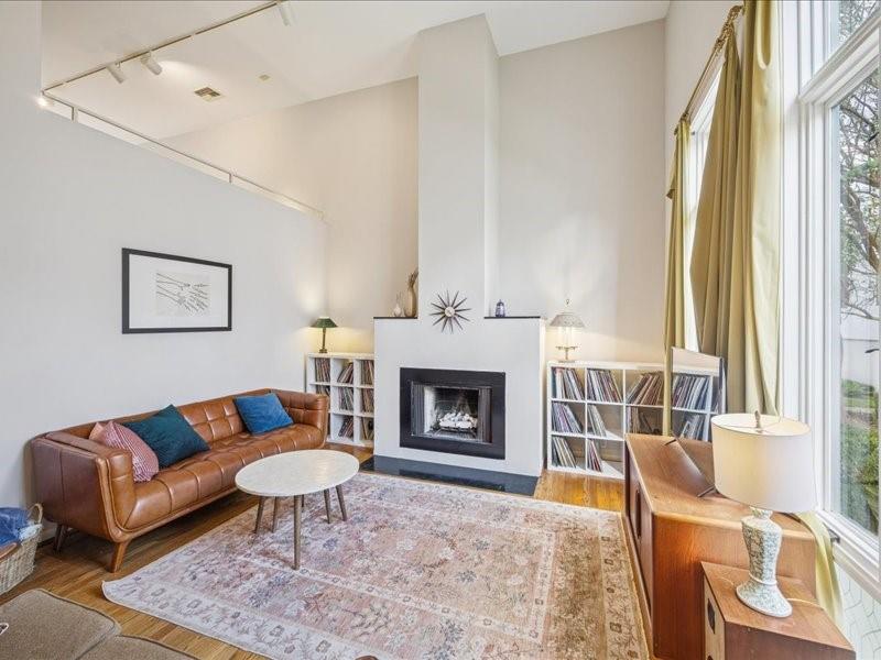 1369 Arlington Street 1369