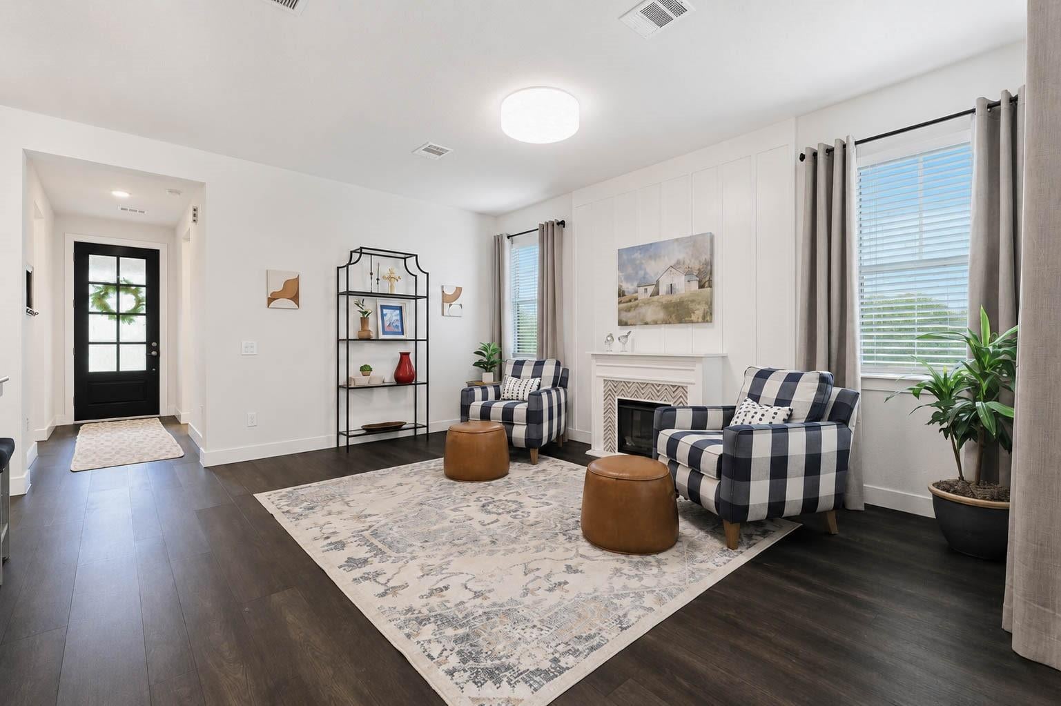 5914 Pedernales Bend Lane