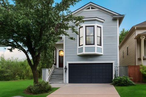 Photo of 519 Threlkeld Street, Houston, TX 77007 (MLS # 29940278)