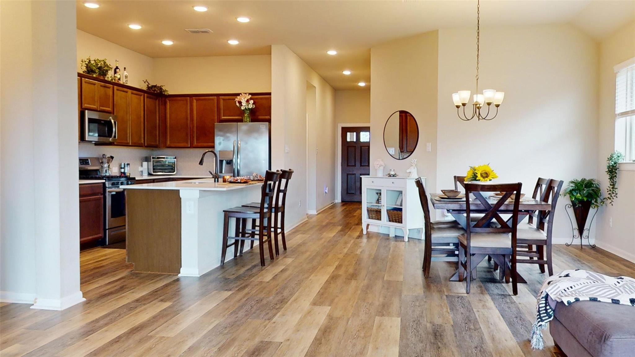 30823 Lake Spur Manor