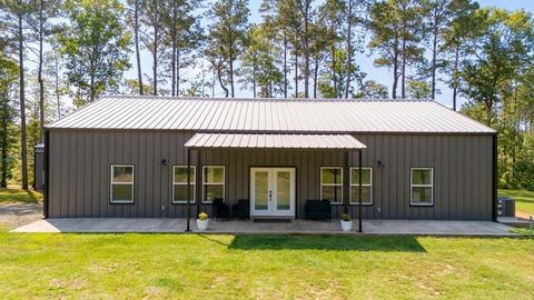 Photo of 1555 Fm 1746, Woodville, TX 75979 (MLS # 40910784)