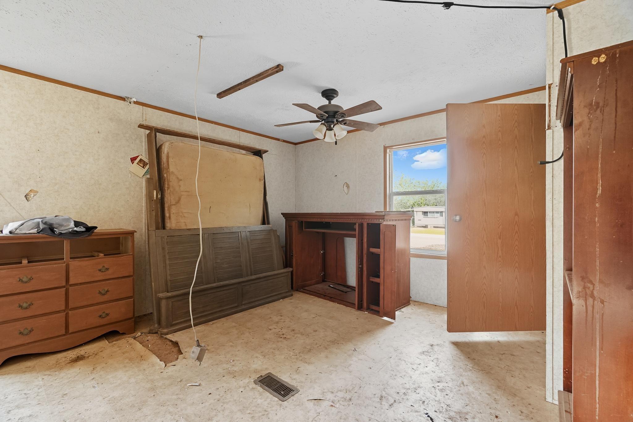 502 Western Hills Drive