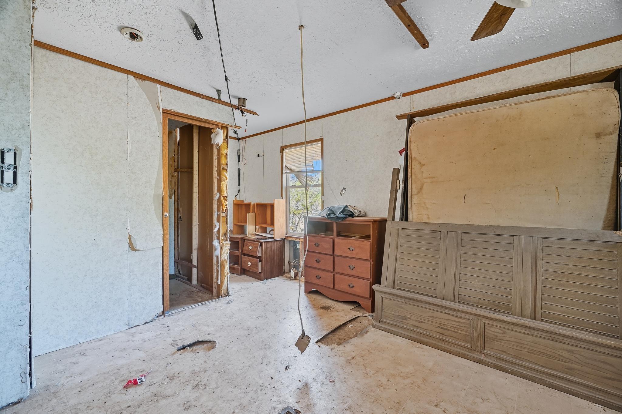 502 Western Hills Drive