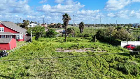Vacant Land For Sale - 10730 Termini San Luis Pass Road<br/> Galveston, TX 77554