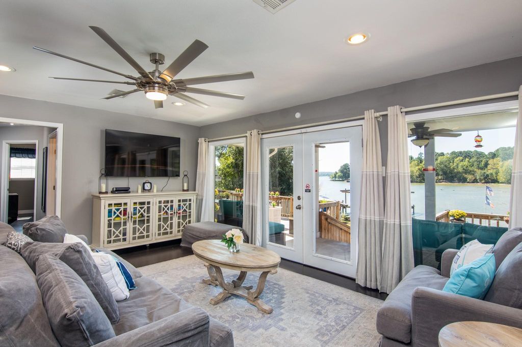 Photo of 150 Edgewater Way, Point Blank, TX 77364 (MLS # 30475895)