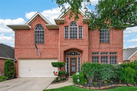 Photo of 19119 Poplar Trails Lane, Tomball, TX 77375 (MLS # 38252688)