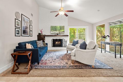 Photo of 2421 W Settlers Way, The Woodlands, TX 77380 (MLS # 29680407)