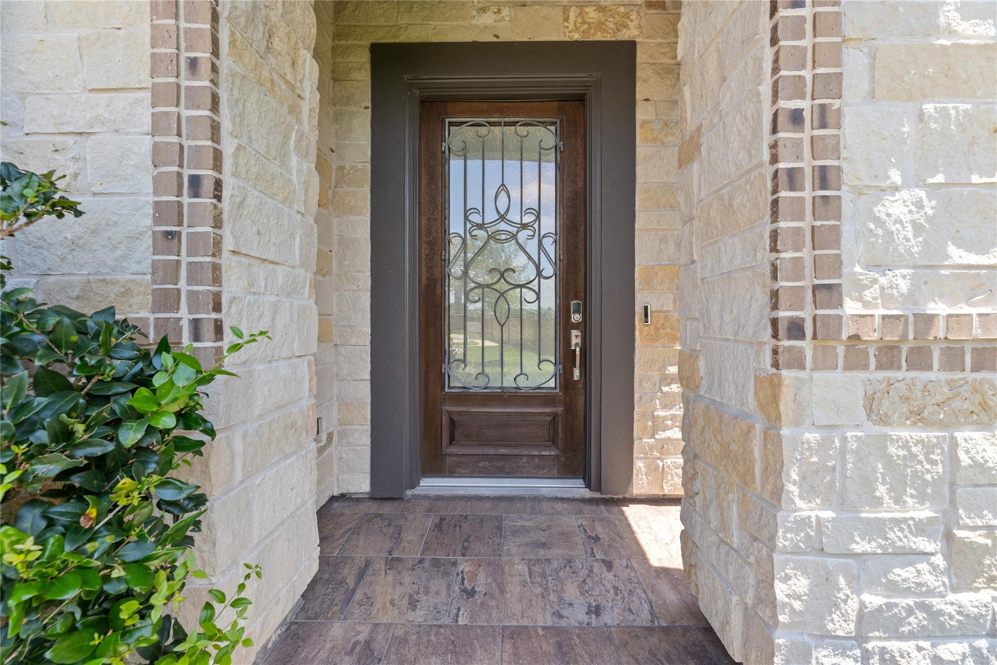 9547 Scanlan Heights Lane