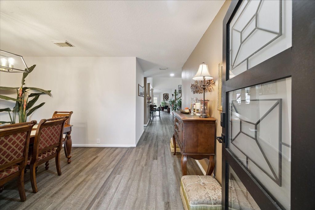 Photo of 4743 Pin Oak Creek Lane, Kingwood, TX 77345 (MLS # 91753105)