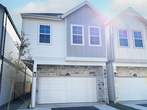 4307 B Dickson Street Houston TX 77007