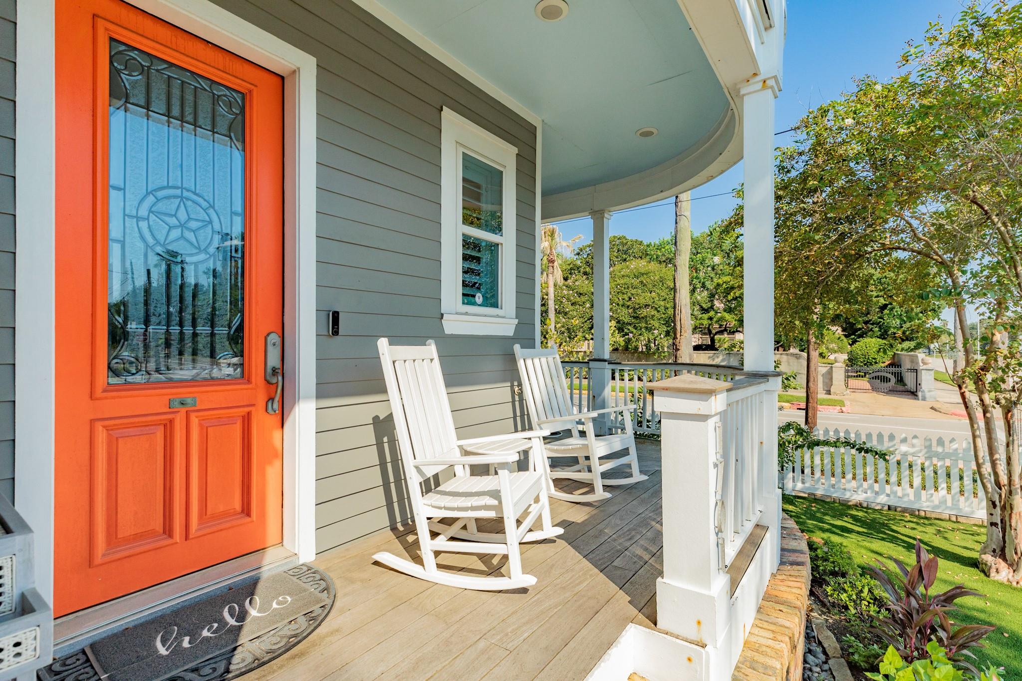 1701 Rosenberg Street