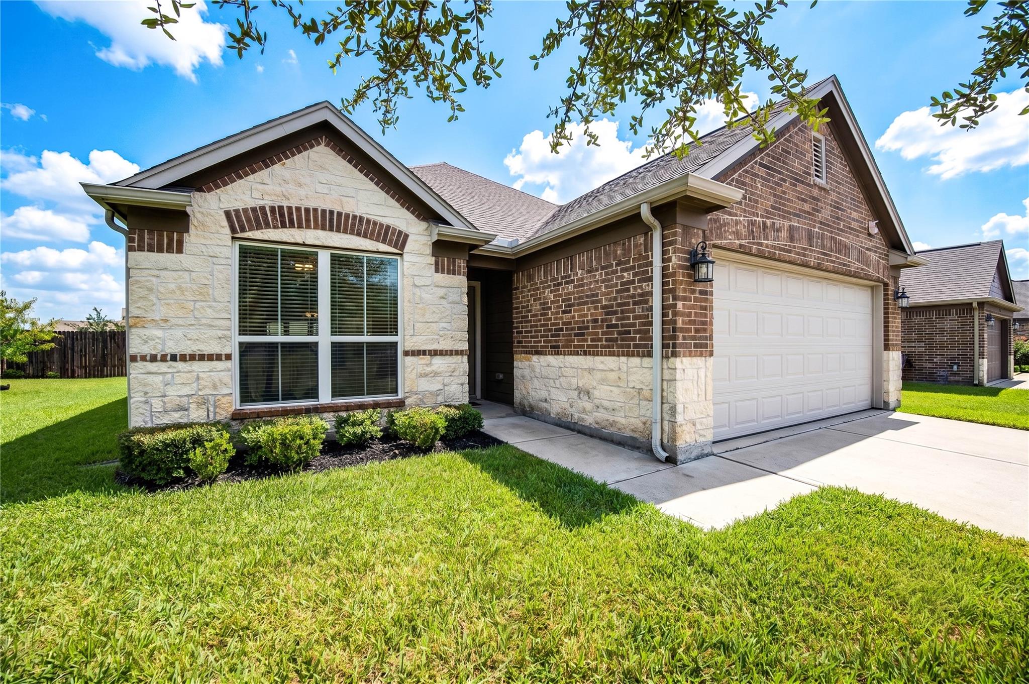 4614 Coopers Hill Trail