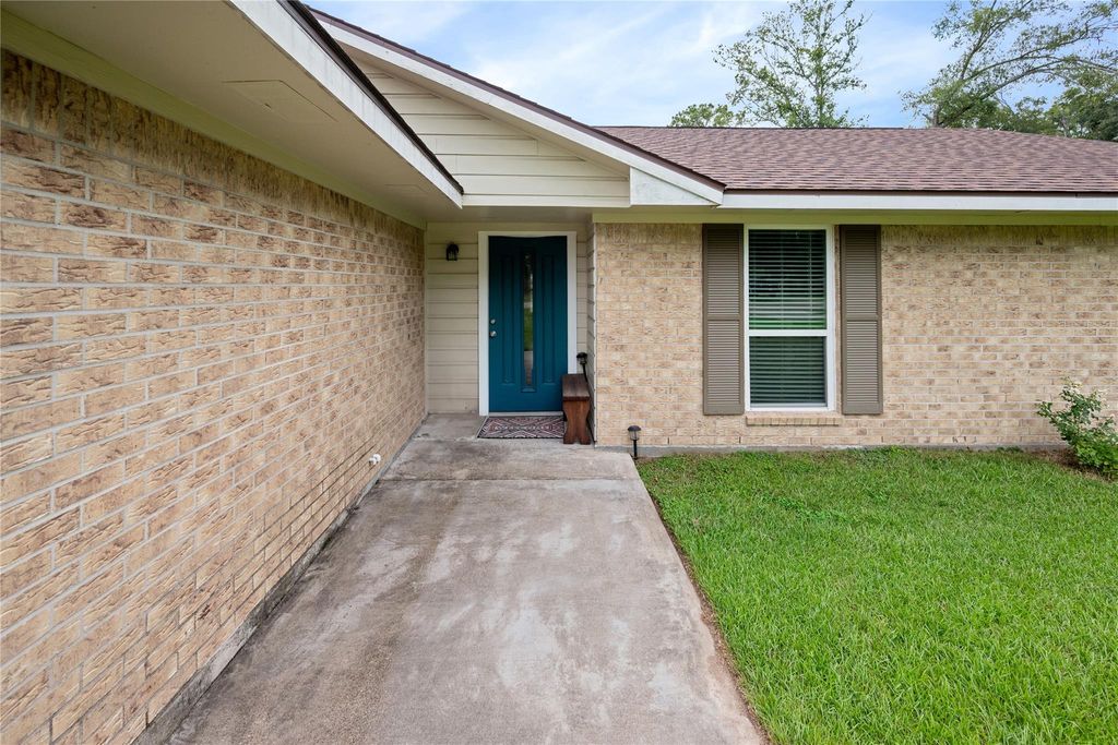 Photo of 19661 Lazy Lane, Porter, TX 77365 (MLS # 86293977)
