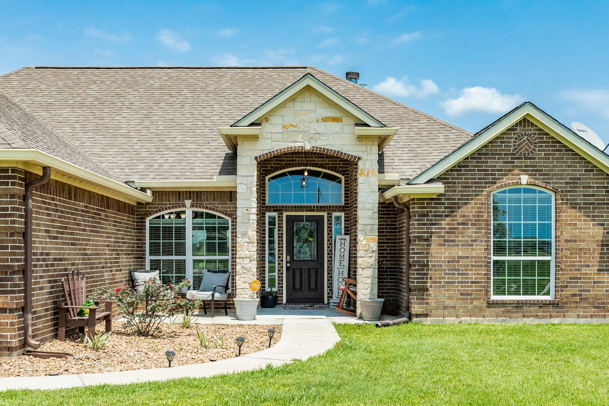 920 Quarter Horse Trail
