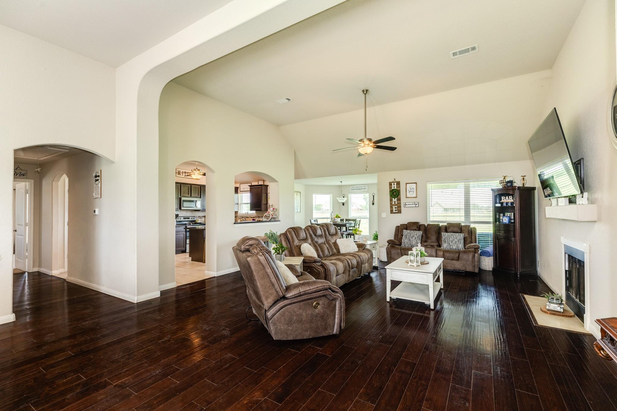 920 Quarter Horse Trail