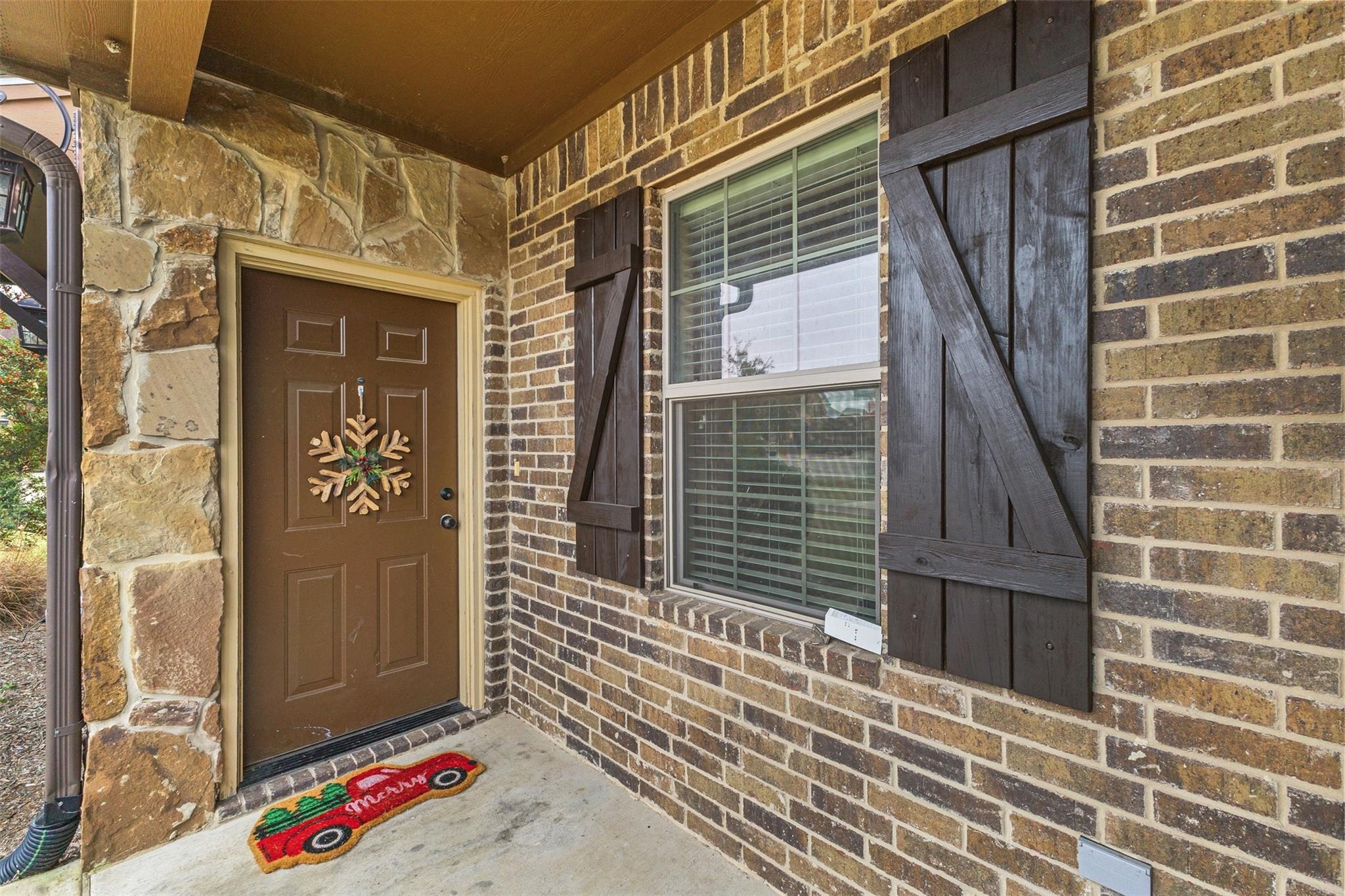 3338 Airborne Avenue