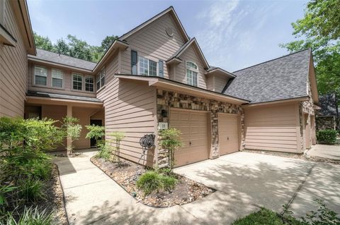 Photo of 23 Endor Forest Place, The Woodlands, TX 77382 (MLS # 13852555)
