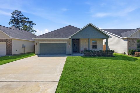 Homes For Sale - 710 Duncan Avenue<br/> Cleveland, TX 77327